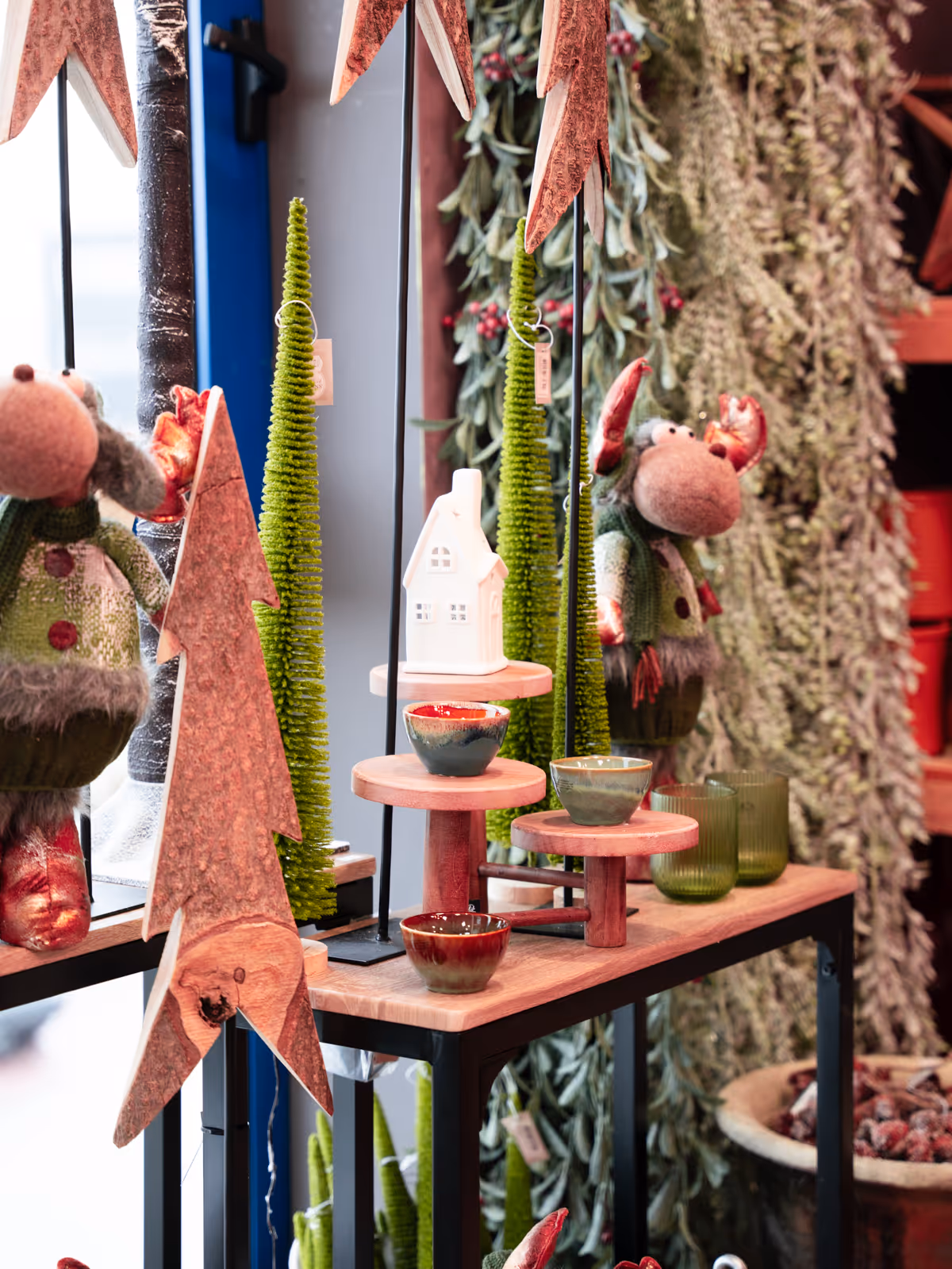 Foto dello showroom BorgoCasa a Saluzzo con ambientazioni casa e living