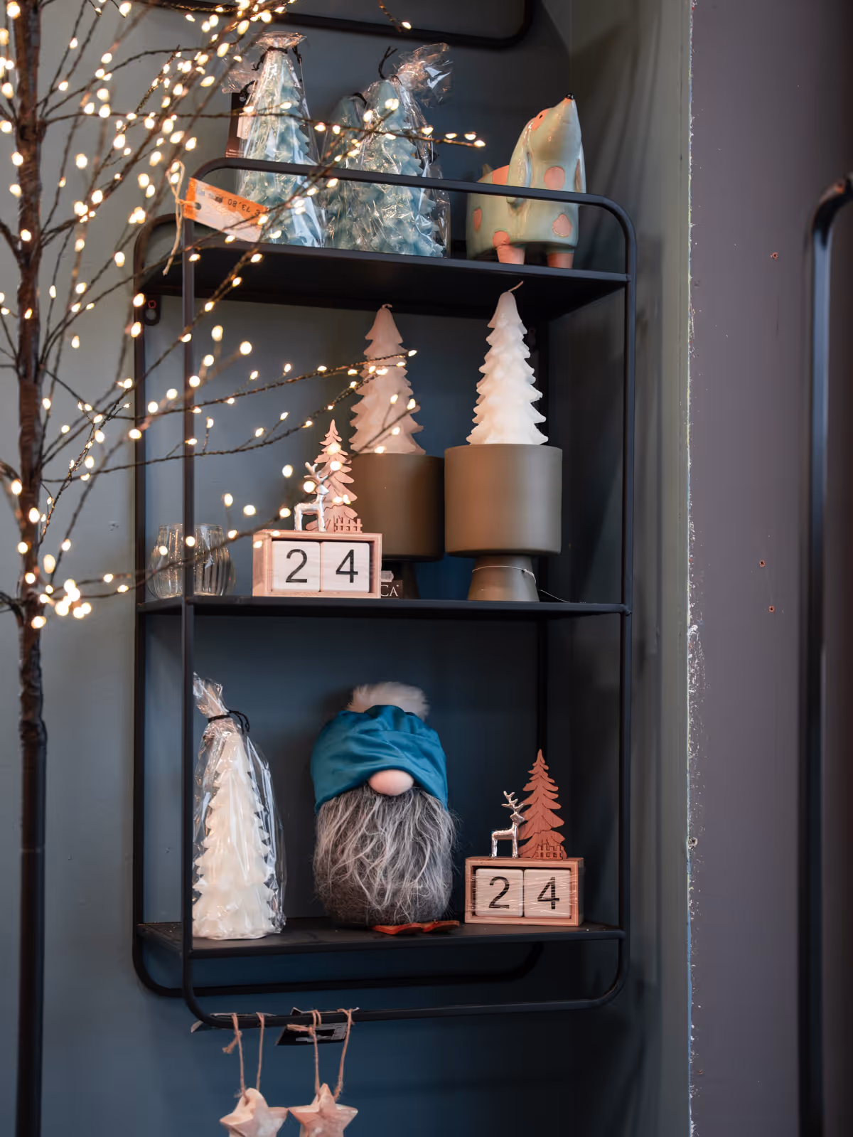 Foto dello showroom BorgoCasa a Saluzzo con ambientazioni casa e living
